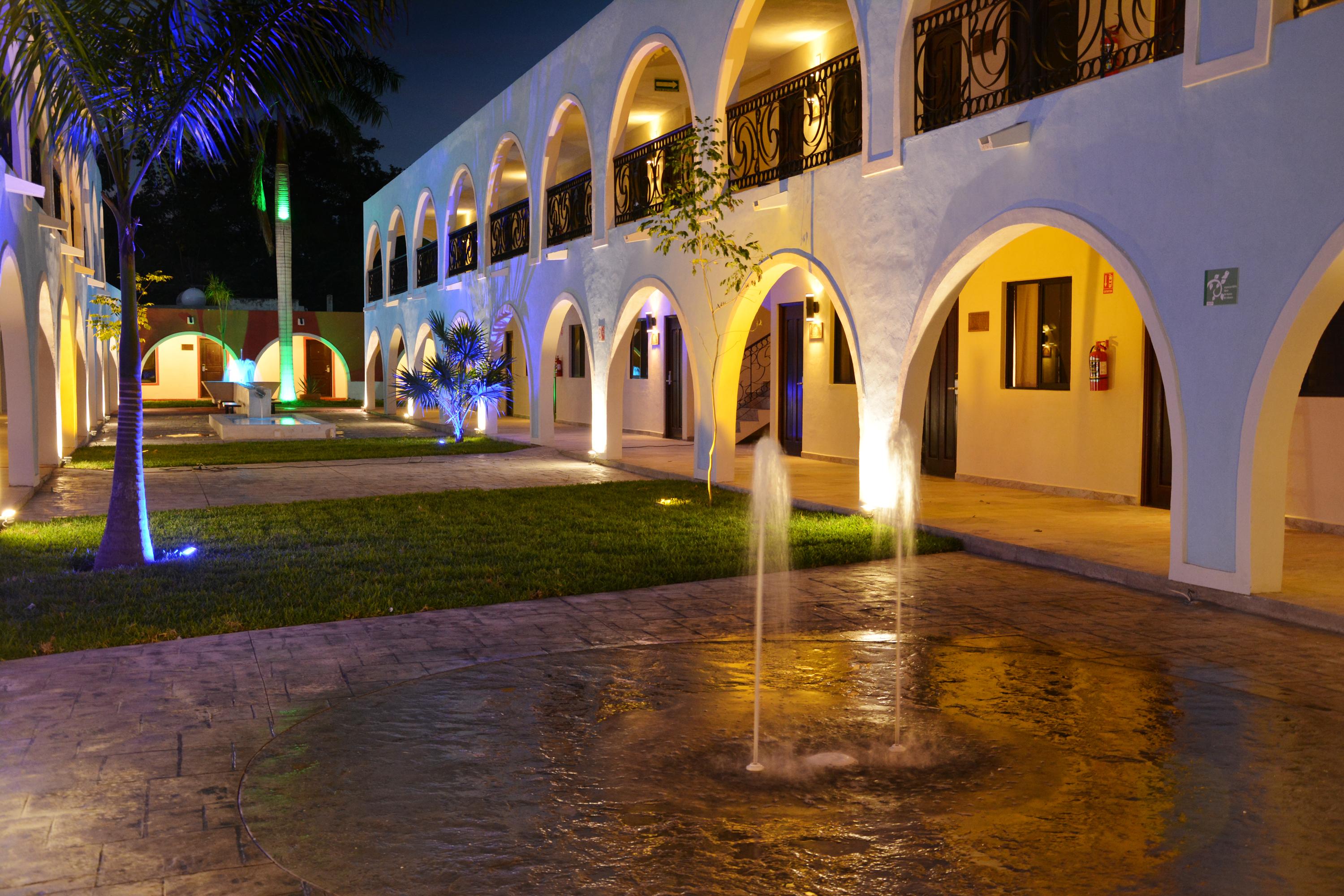 Hacienda Inn Merida Bagian luar foto