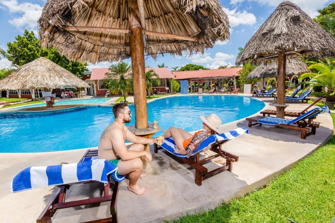 Hacienda Inn Merida Bagian luar foto
