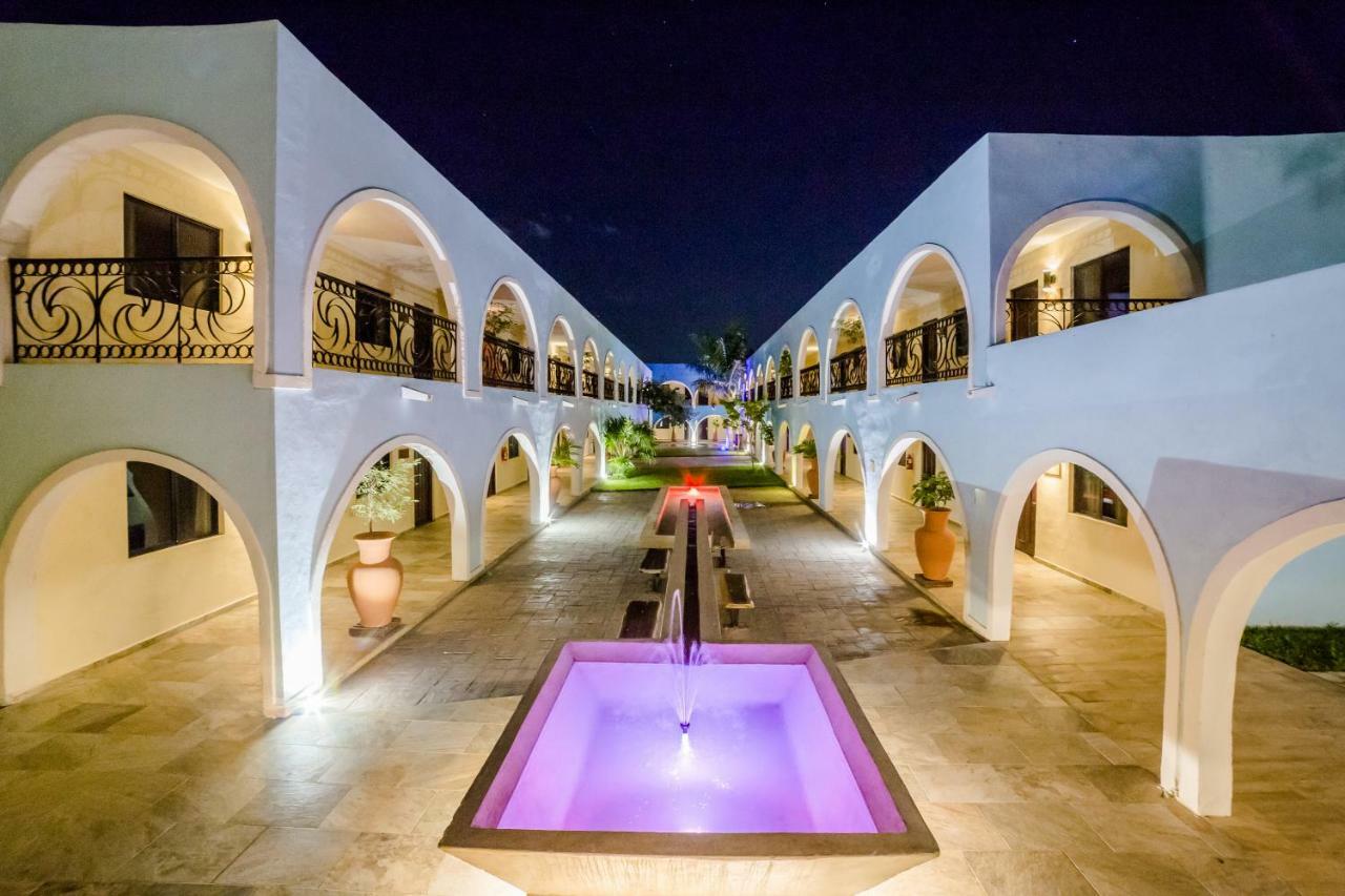 Hacienda Inn Merida Bagian luar foto