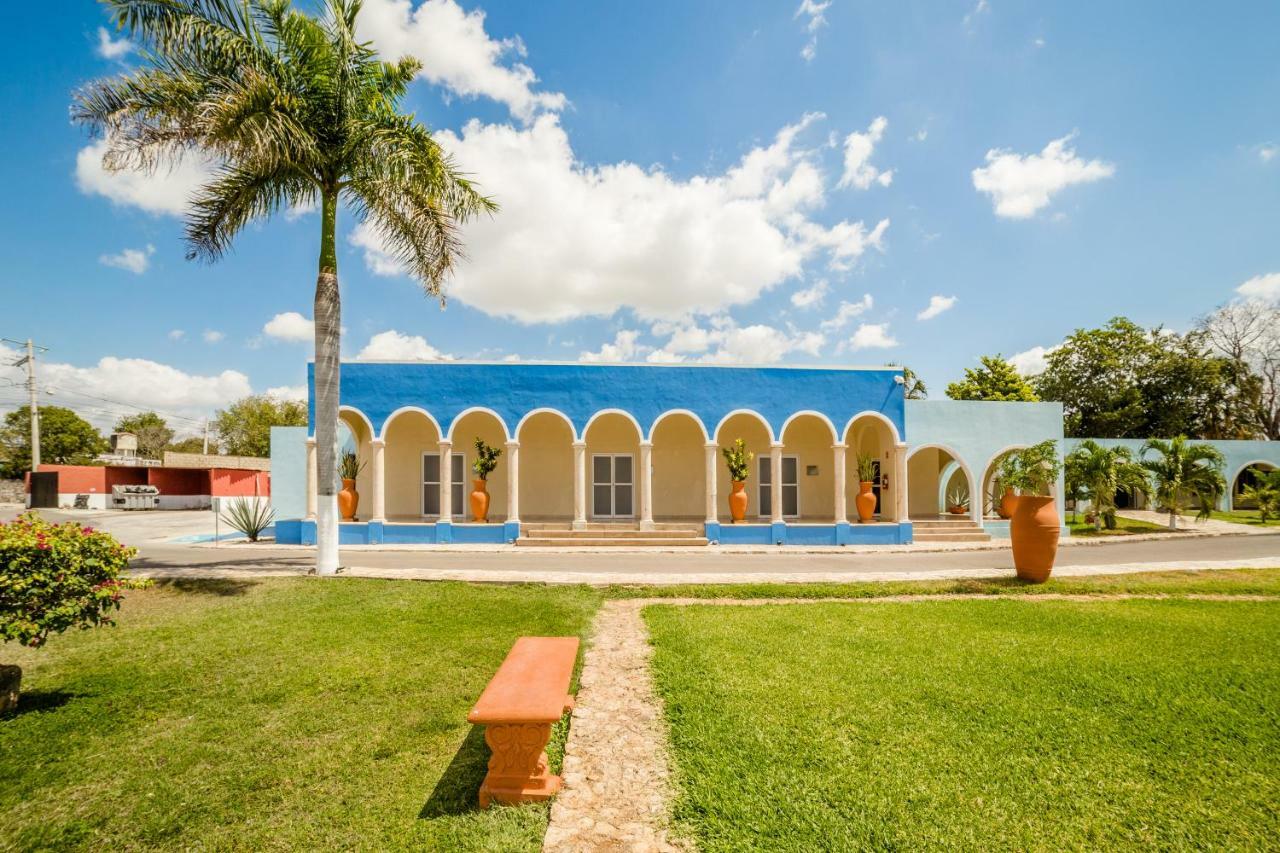 Hacienda Inn Merida Bagian luar foto